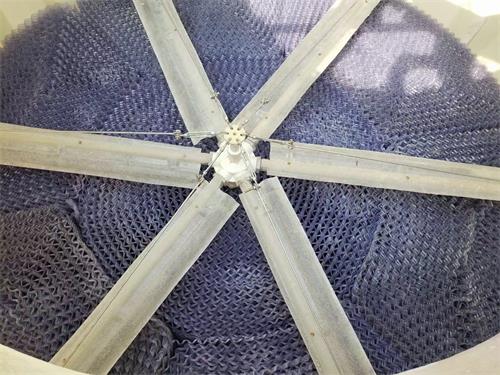 閉式冷卻塔里面的平衡管、風(fēng)機(jī)與側(cè)風(fēng)機(jī)的作用是什么